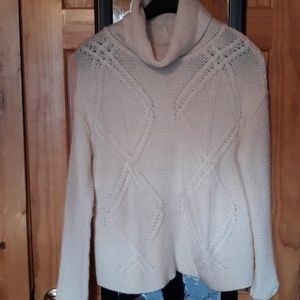 BASS sweater